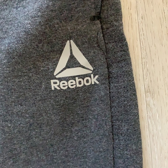 Reebok Grey Sweatpants drawstring joggers size small - Picture 4 of 13